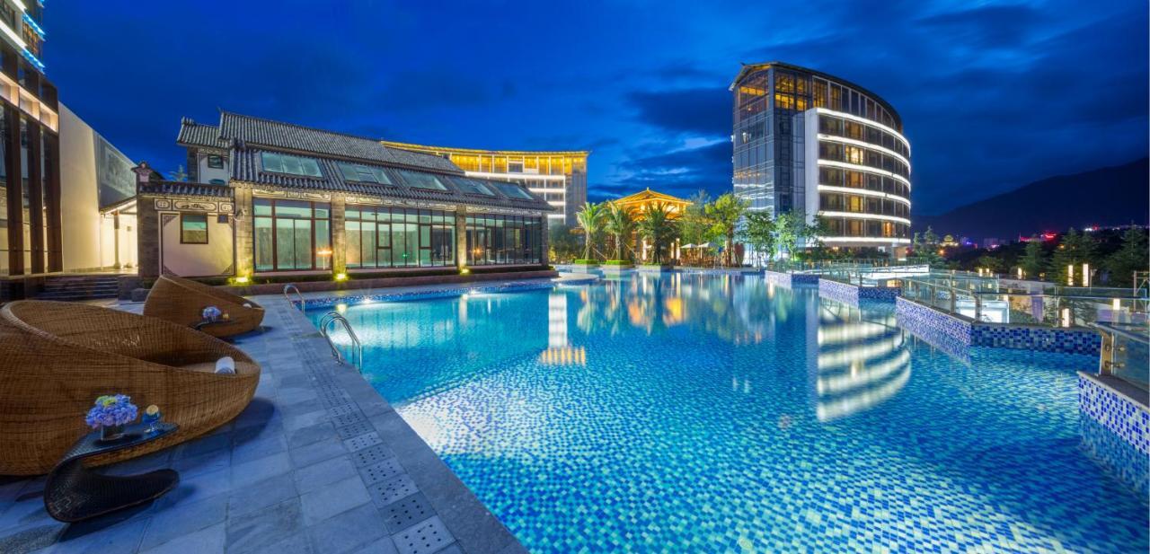 Dali Hotel Exteriör bild