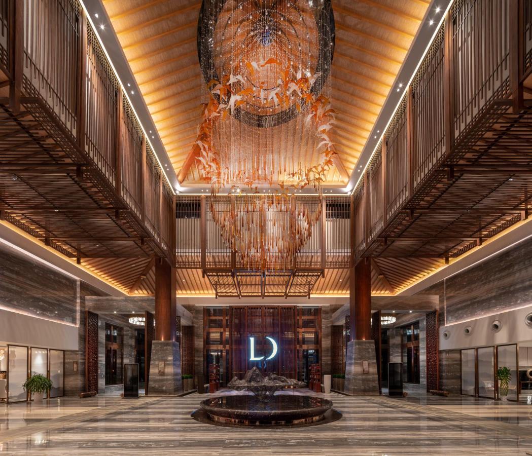Dali Hotel Exteriör bild